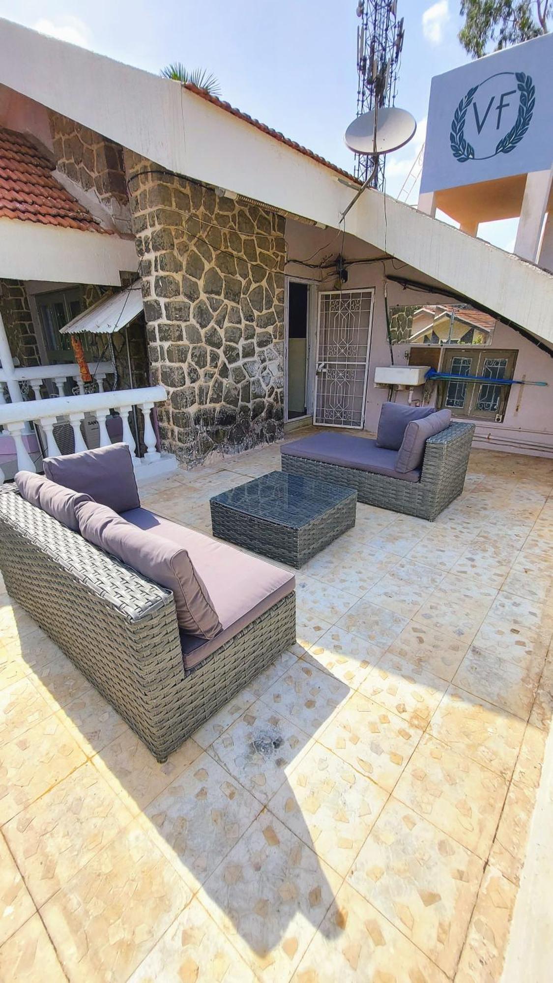 Lonavala Francis Villa Exclusive 4-Bedroom Family Retreat With Pool المظهر الخارجي الصورة